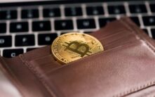 冷钱包终极指南：安全存储、丢失应对与助记词真相