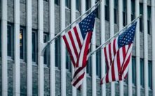 白宫加密顾问安抚银行业：稳定币收益并非生存威胁