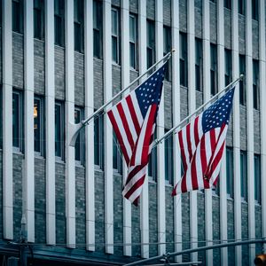 White House adviser speaks on crypto regulation.