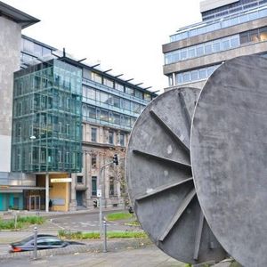 斯图加特交易所数字部门与Tradias合并示意图