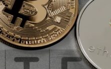 加密货币基金连续四周流出超35亿美元，XRP和Solana逆势吸金