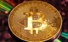 Saylor发出惊人比特币预言：要么归零，要么涨至100万美元