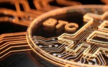 比特币抵押贷款挑战传统私人信贷，业绩差距持续扩大