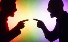 Dragonfly创始人之争爆发：Alexander Pack在X平台挑战Haseeb Qureshi