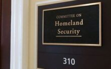 参议员布卢门撒尔要求币安提供记录，涉17亿美元伊朗制裁违规指控