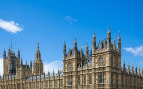 加密货币捐款威胁英国政治安全？议员呼吁实施临时禁令