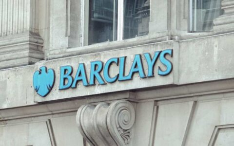 巴克莱银行探索区块链结算工具，传统银行应对稳定币增长压力