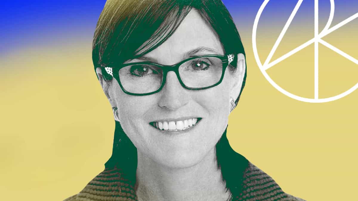 Cathie Wood a Ark Invest nakupuje další akcie Bitmine a Bullish a zdvojnásobuje tak pokles kryptoměn