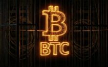 美国两大比特币矿商MARA Holdings和Core Scientific转向资产出售策略