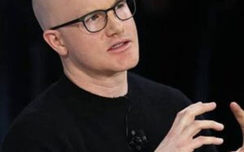 特朗普会见Coinbase CEO，批评银行阻碍加密货币法案通过 – Politico报道