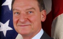 SEC主席誓言用AI打击滥用AI的犯罪分子：监管科技新战略